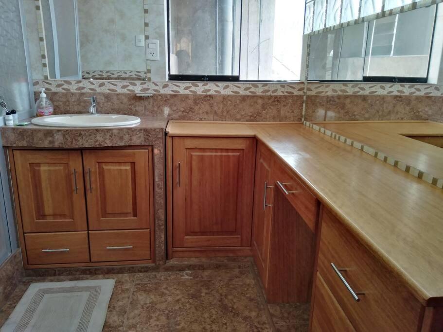 Appartamento Departamento REKADI Cuzco Esterno foto